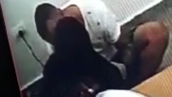 Imagen tomada del video entre la jueza y el preso