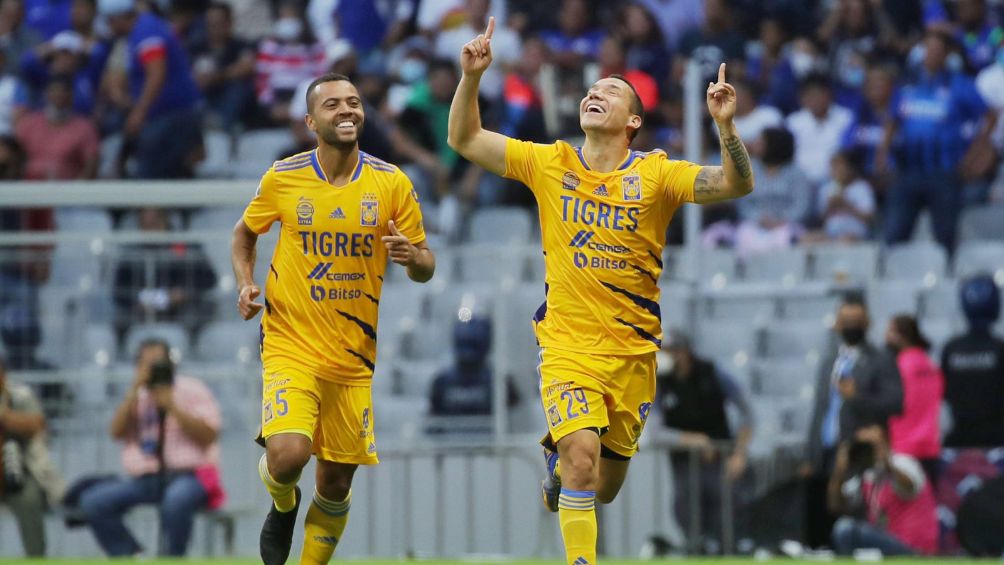 Jesús Dueñas celebra el único gol del partido