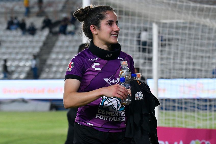 Natalia Gómez Junco tras un partido de Pachuca