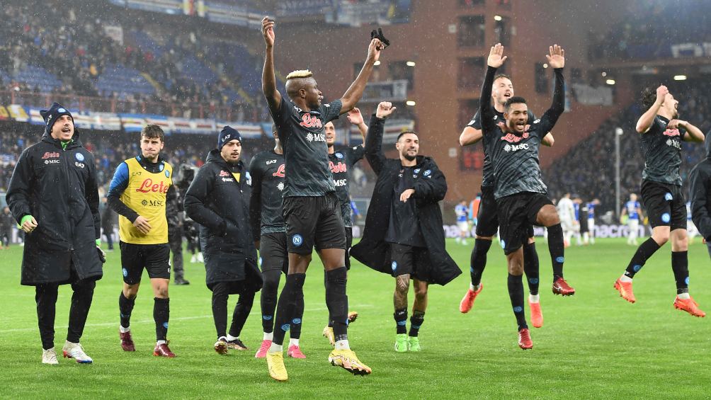 Napoli en festejo de gol