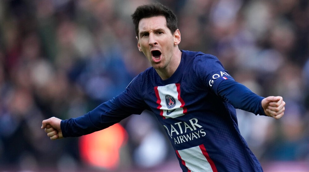 Lionel Messi celebra un gol con el PSG