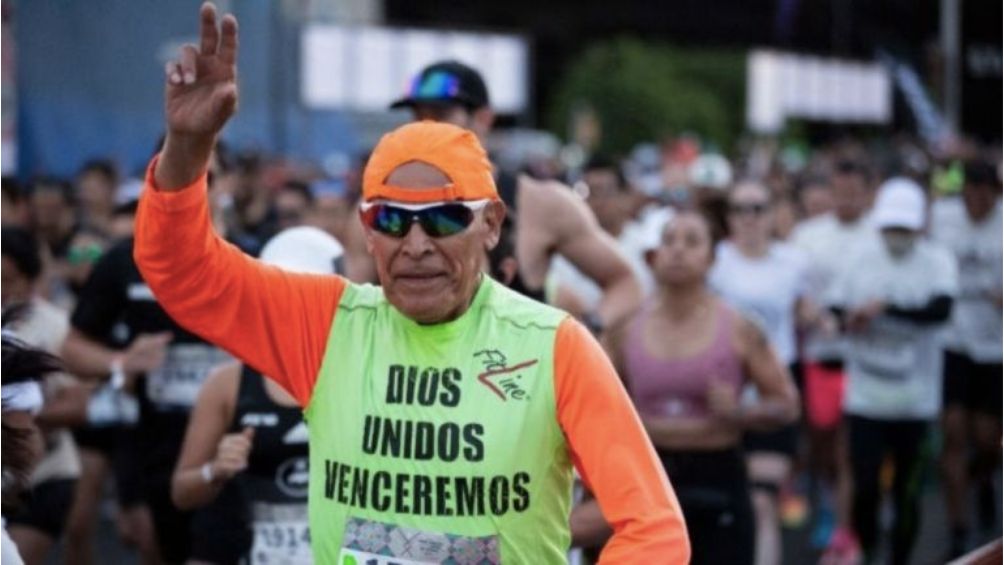 Miguel Vargas en el Maratón de la Ciudad de México