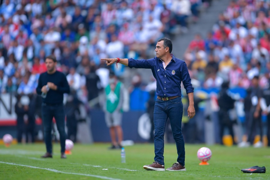 Ricardo Cadena en su paso por las Chivas