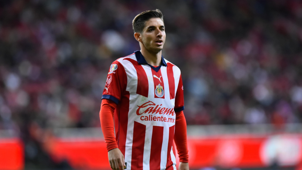 Isaác Brizuela podría ser una baja para Guadalajara en 2024