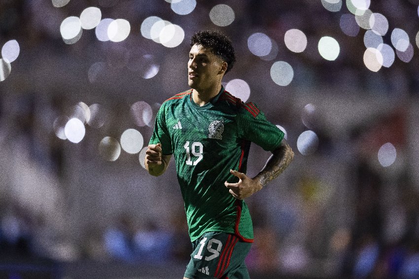Jorge Sánchez en un partido de la Selección Mexicana
