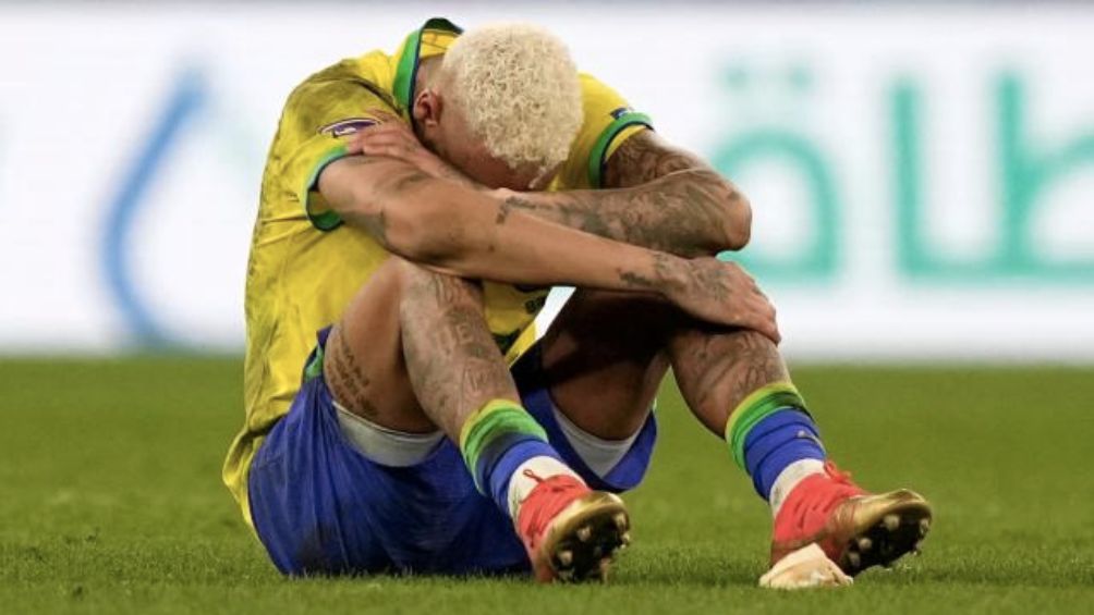 Neymar se lesionó con Brasil