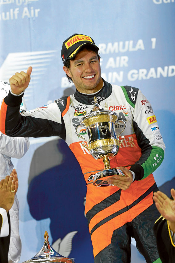 El tapatío celebra su cuarto podio en la F1, en 2014 en Baréin