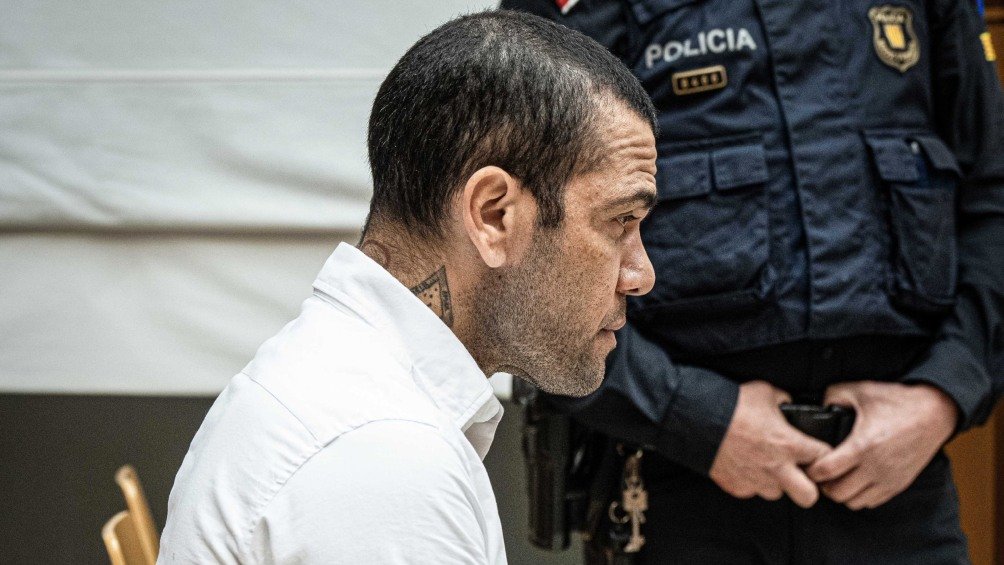 Alves lleva 14 meses en prisión