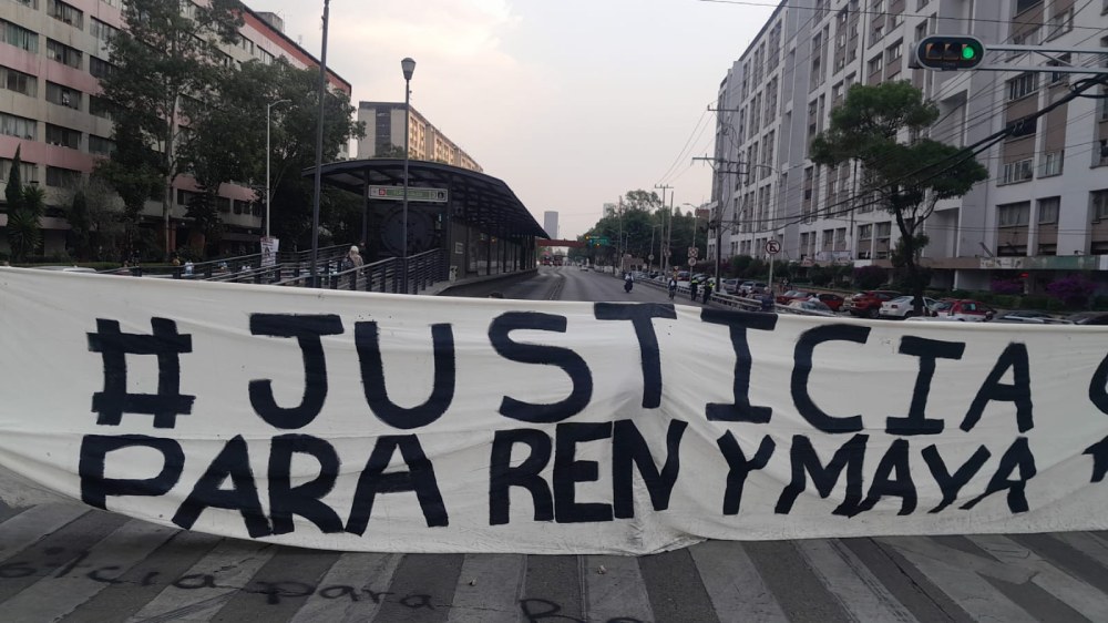 El grupo feminista cerró Insurgentes Norte para exigir justicia.