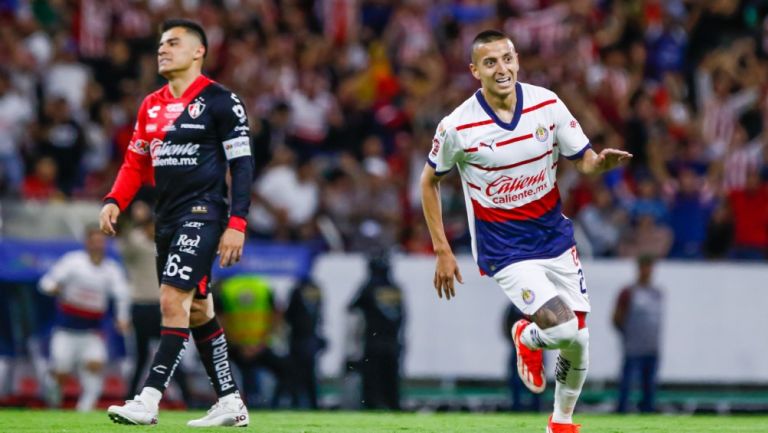 Alvarado celebra el gol del triunfo ante Atlas