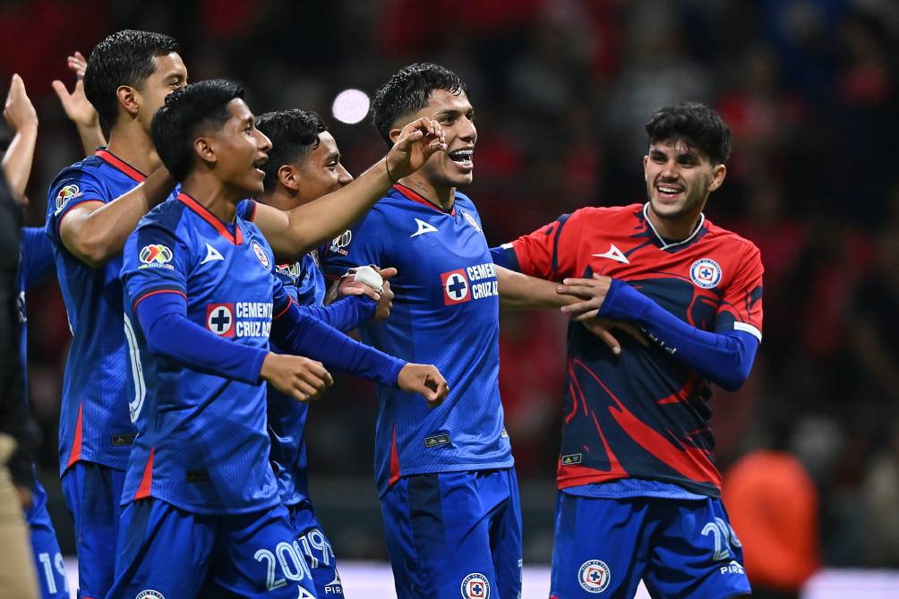 Cruz Azul se colocó sublíder con el triunfo ante Toluca