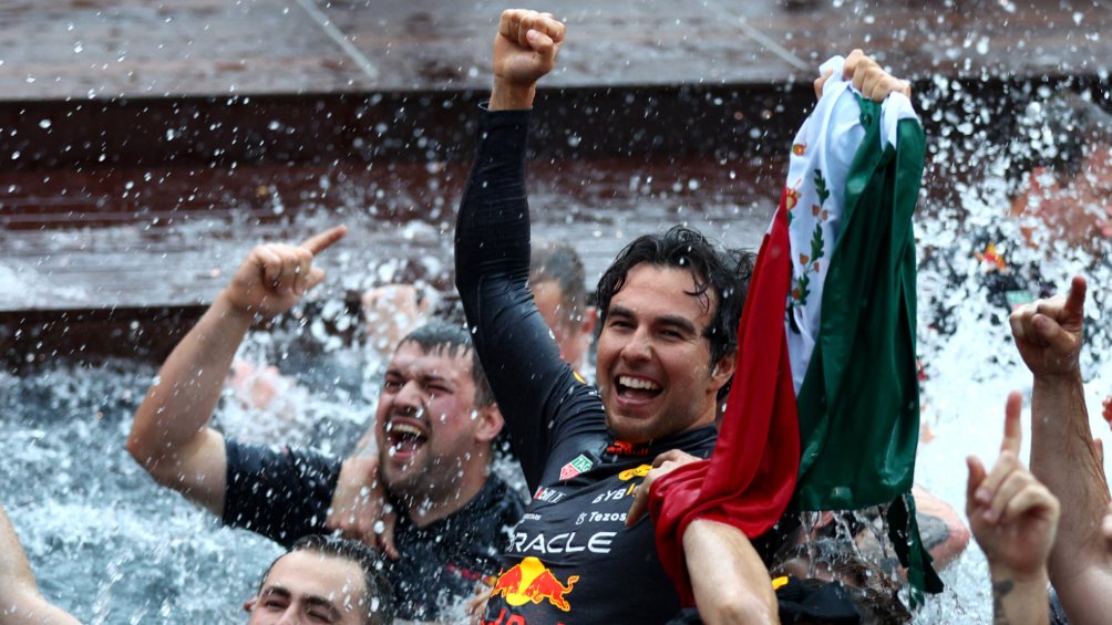 Checo Pérez y sus celebraciones tras ganar el Gran Premio de Mónaco