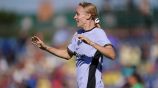 Sarah Luebbert celebra un gol con América Femenil