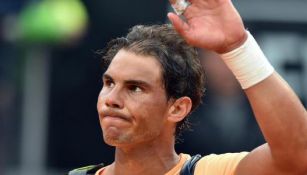 Rafael Nadal sale lesionado de Roland Garros