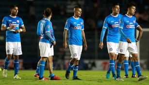 Los jugadores de Cruz Azul muestran decepción tras empate con Alebrijes