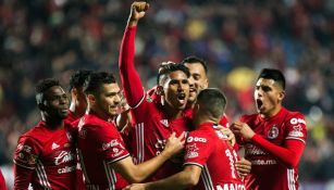 Topo Valenzuela celebra el único gol del encuentro