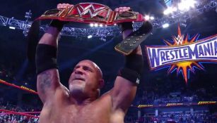 Goldberg festeja con el campeonato