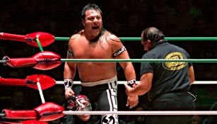 Último Guerrero durante una lucha en Liga Elite