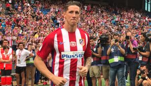 Fernando Torres antes de un partido del Atleti