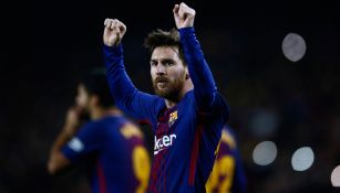 Messi celebra un tanto con Barcelona en La Liga 