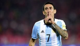 Di María marca gol con Argentina y mand a callar a aficionados 
