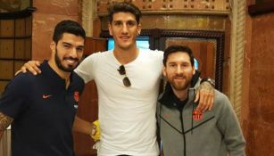 Suárez, Peñalba y Messi posan tras el empate entre Las Palmas y Barcelona