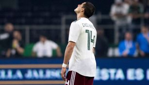 Chicharito Hernández se lamenta en el partido contra Croacia  