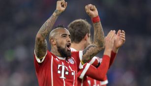 Vidal celebra una victoria del Bayern en Alemania 