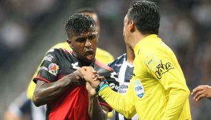 Marcos Quintero jalonea a Bolaños en el duelo contra Rayados