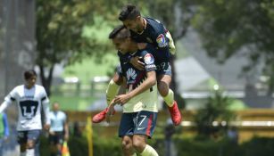 Ricardo Marín festeja su gol contra Pumas Sub 20