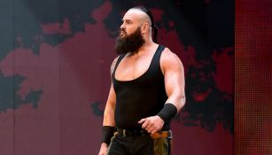 Braun Strowman antes de una lucha en RAW