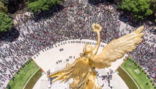 Cientos de aficionados mexicanos se reunieron en el Ángel