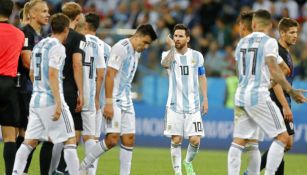 Jugadores argentinos salen decepcionados tras derrota contra Croacia