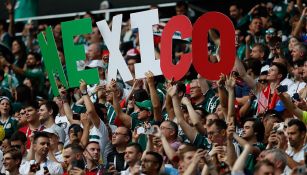 Aficionados de México alientan al Tri en el duelo contra Alemania