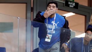 Maradona, durante el partido entre Argentina y Nigeria