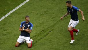 Mbappé celebra una anotación contra Argentina 