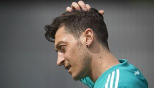 Özil se lamenta tras partido de Alemania