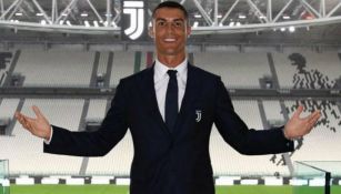 Cristiano en su presentación con Juventus