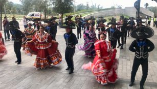 Se vivió una fiesta mexicana en las inmediaciones del Estadio BBVA