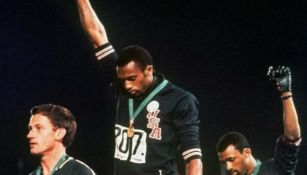 El momento exacto del saludo del 'Black Power' en México 1968