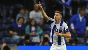 Herrera celebra una anotación con el Porto