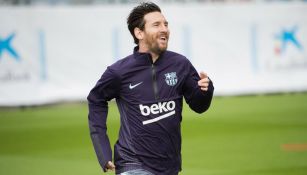Messi pisa los campos del Barça tras su lesión