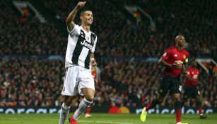 Cristiano Ronaldo celebra una anotación ante el Manchester United
