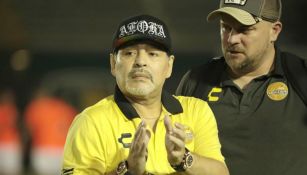 Diego Maradona durante el partido entre Dorados y Venados