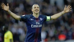 Zlatan, festeja anotación frente el PSG 