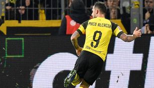 Paco Alcácer celebra un gol con el Dortmund