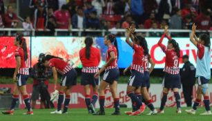 Chivas Femenil festeja pase a Semifinales