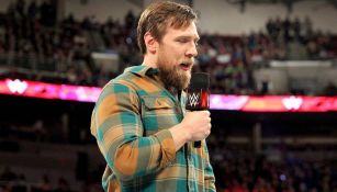 Daniel Bryan anuncia su retiro en RAW