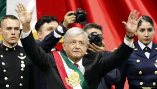 López Obrador tras recibir la banda presidencial