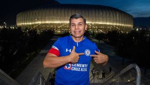 Aficionado de Cruz Azul previo a un partido contra Rayados